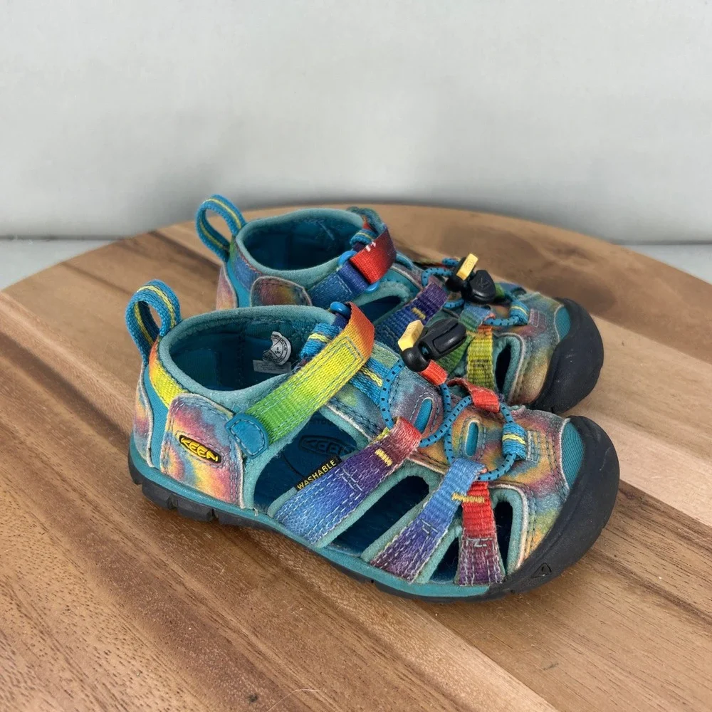 KEEN Seacamp II CNX Tie Dye Sandals Kids Size 9 Rainbow Washable